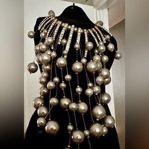 Gray fashion Perl necklace  new